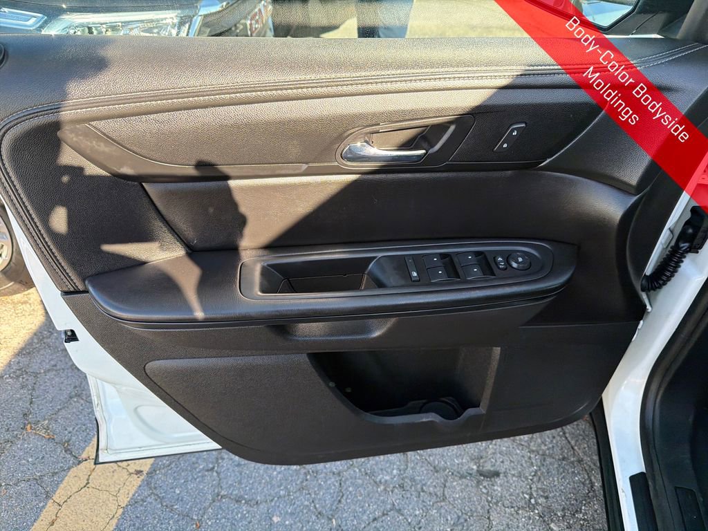 Used 2014 GMC Acadia SLE image 12