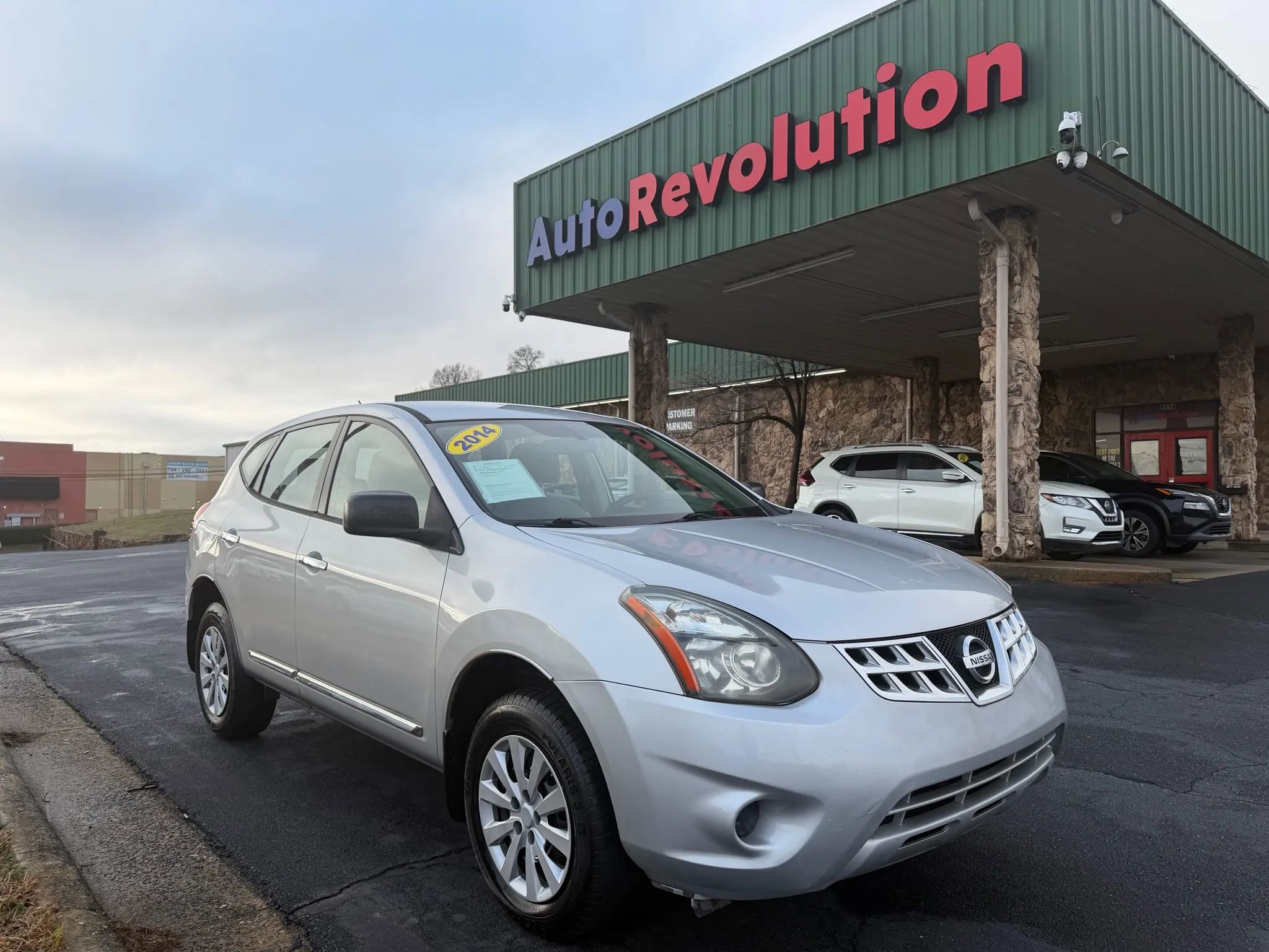 Used 2014 Nissan Rogue S