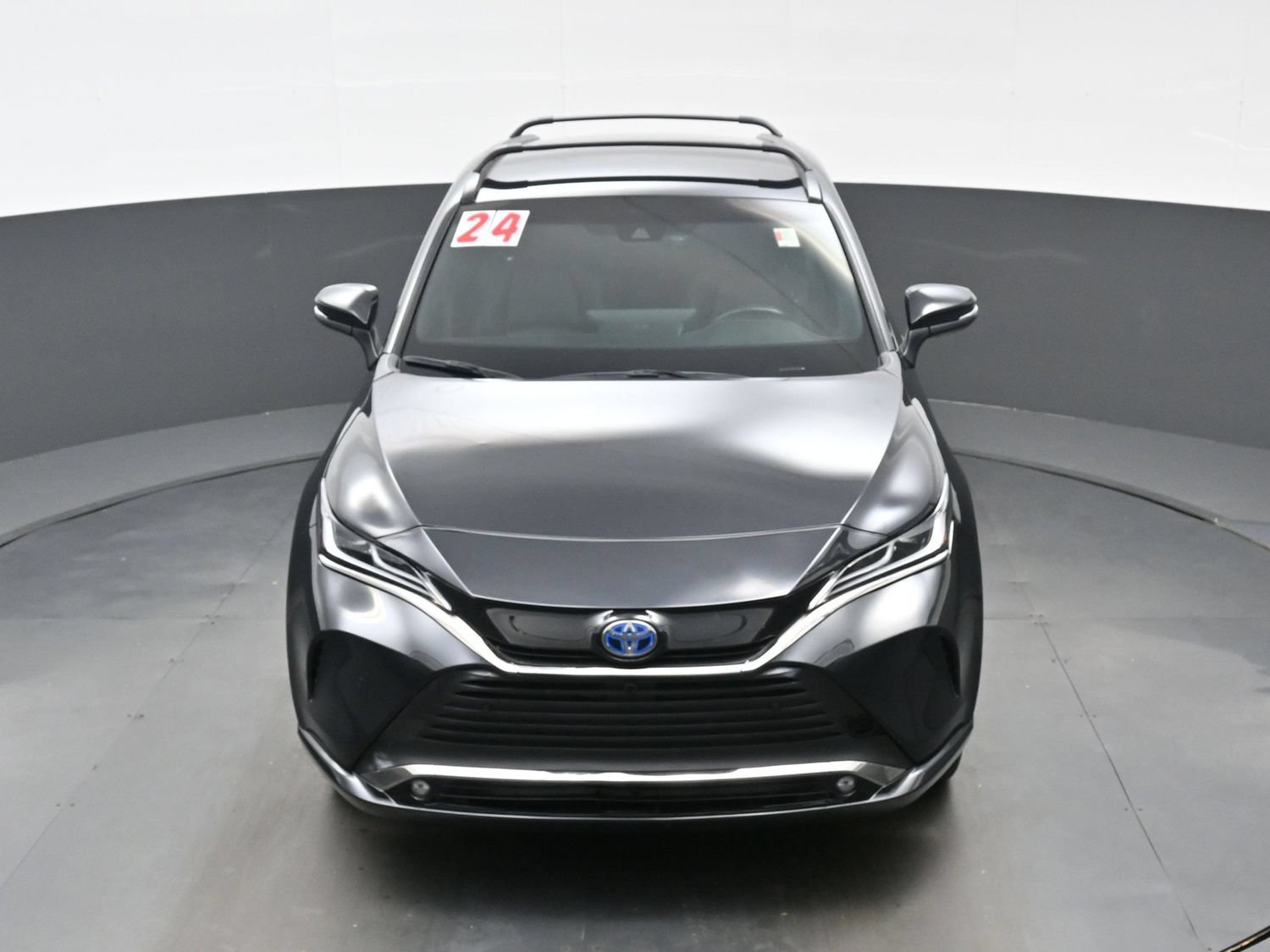 Used 2024 Toyota Venza Nightshade AWD/4WD image 35