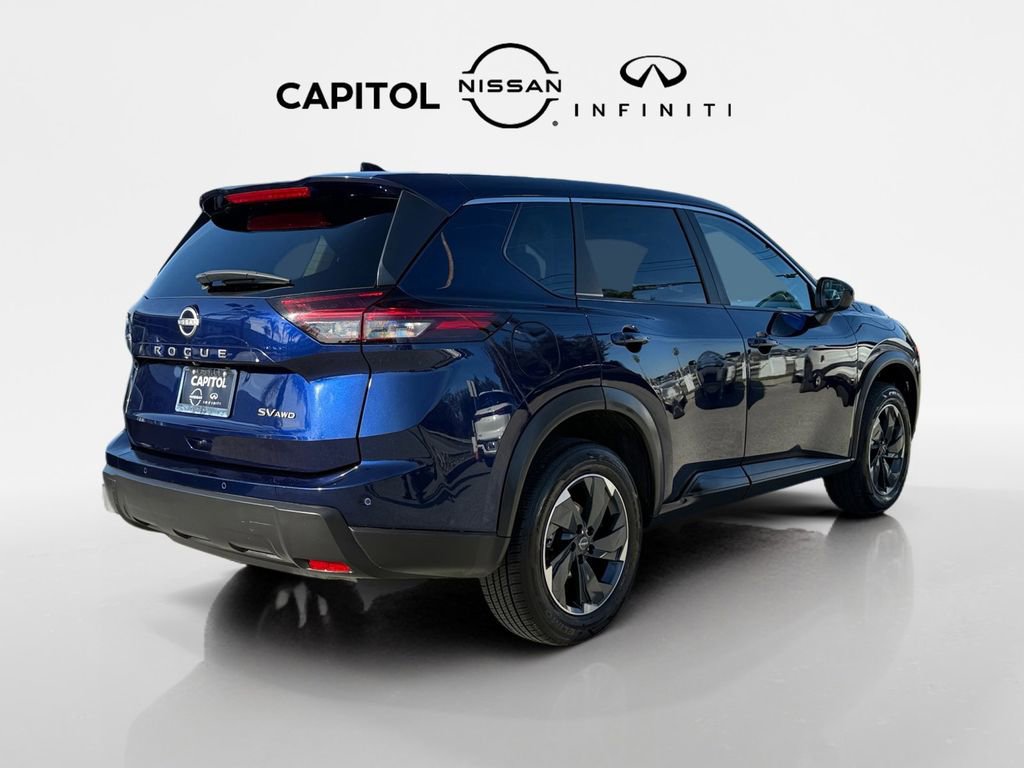 Used 2024 Nissan Rogue SV image 5