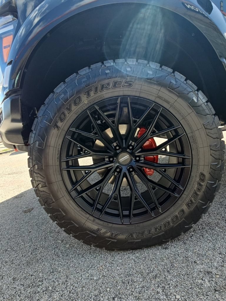 Used 2026 Ford F150 Raptor w/ Equipment Group 803A Raptor R AWD/4WD image 10