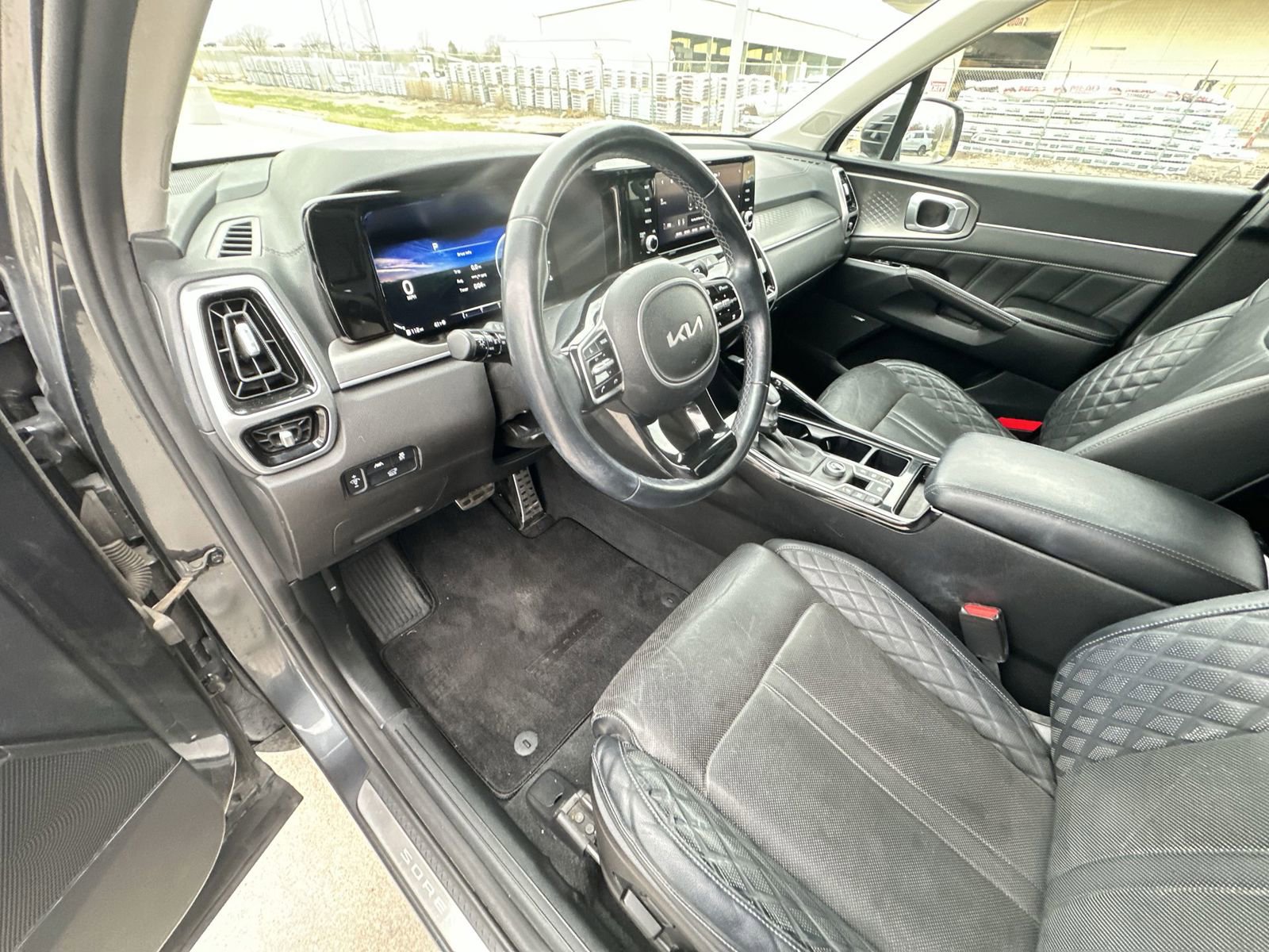 Used 2022 Kia Sorento SX FWD image 10