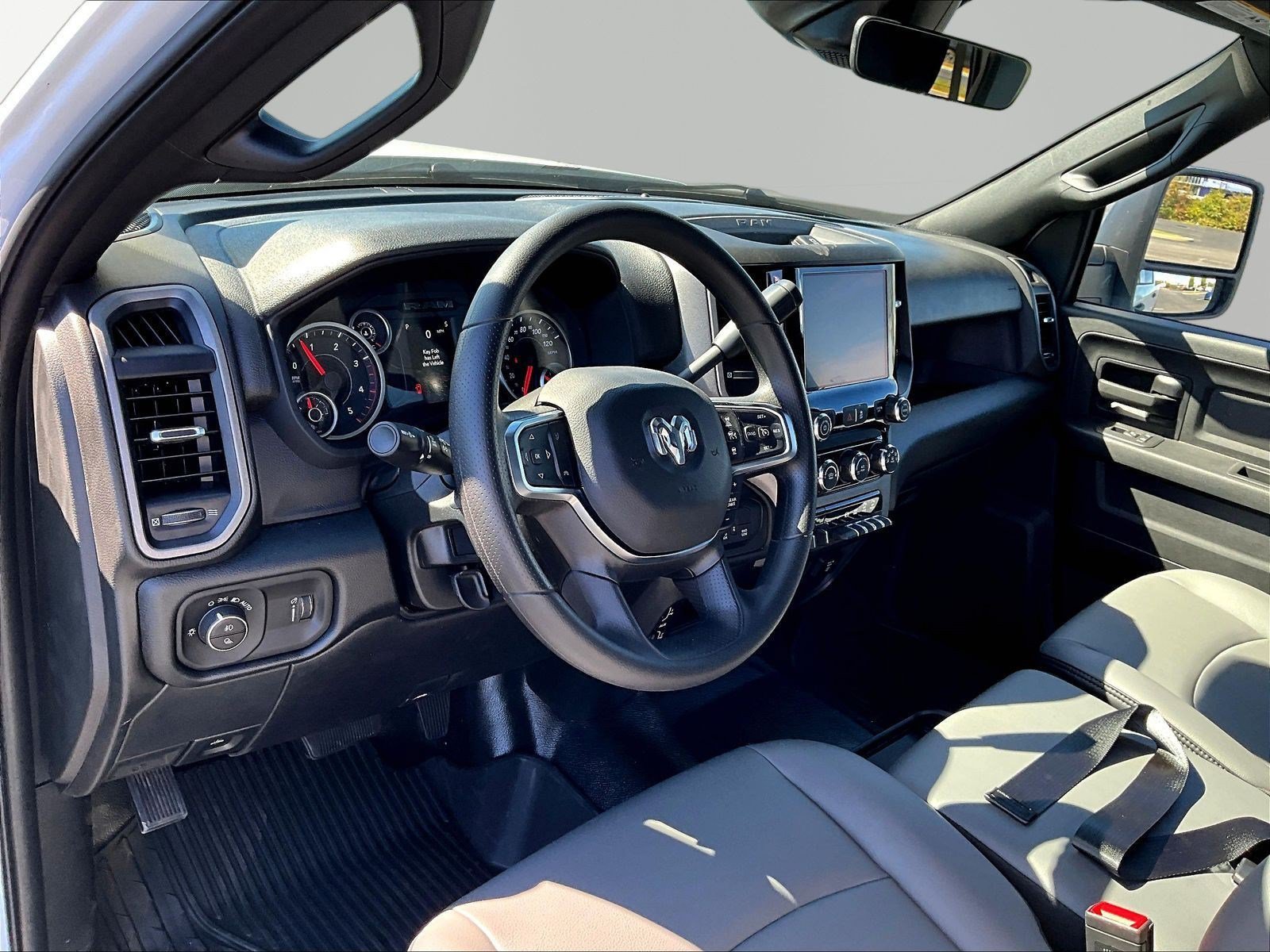 New 2027 RAM 2500 Tradesman w/ Chrome Appearance Group AWD/4WD image 9