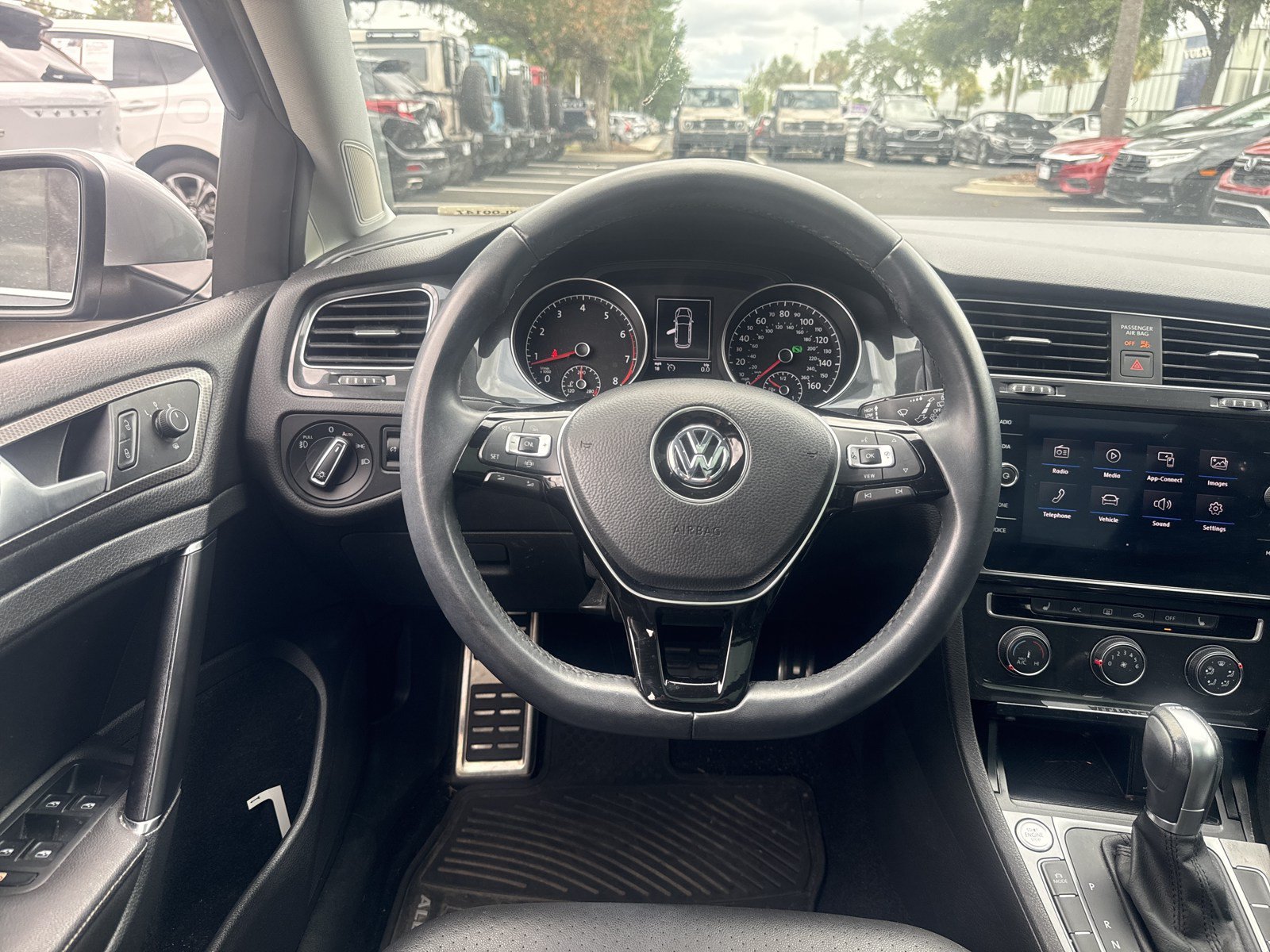 Used 2019 Volkswagen Golf Alltrack AWD/4WD image 27
