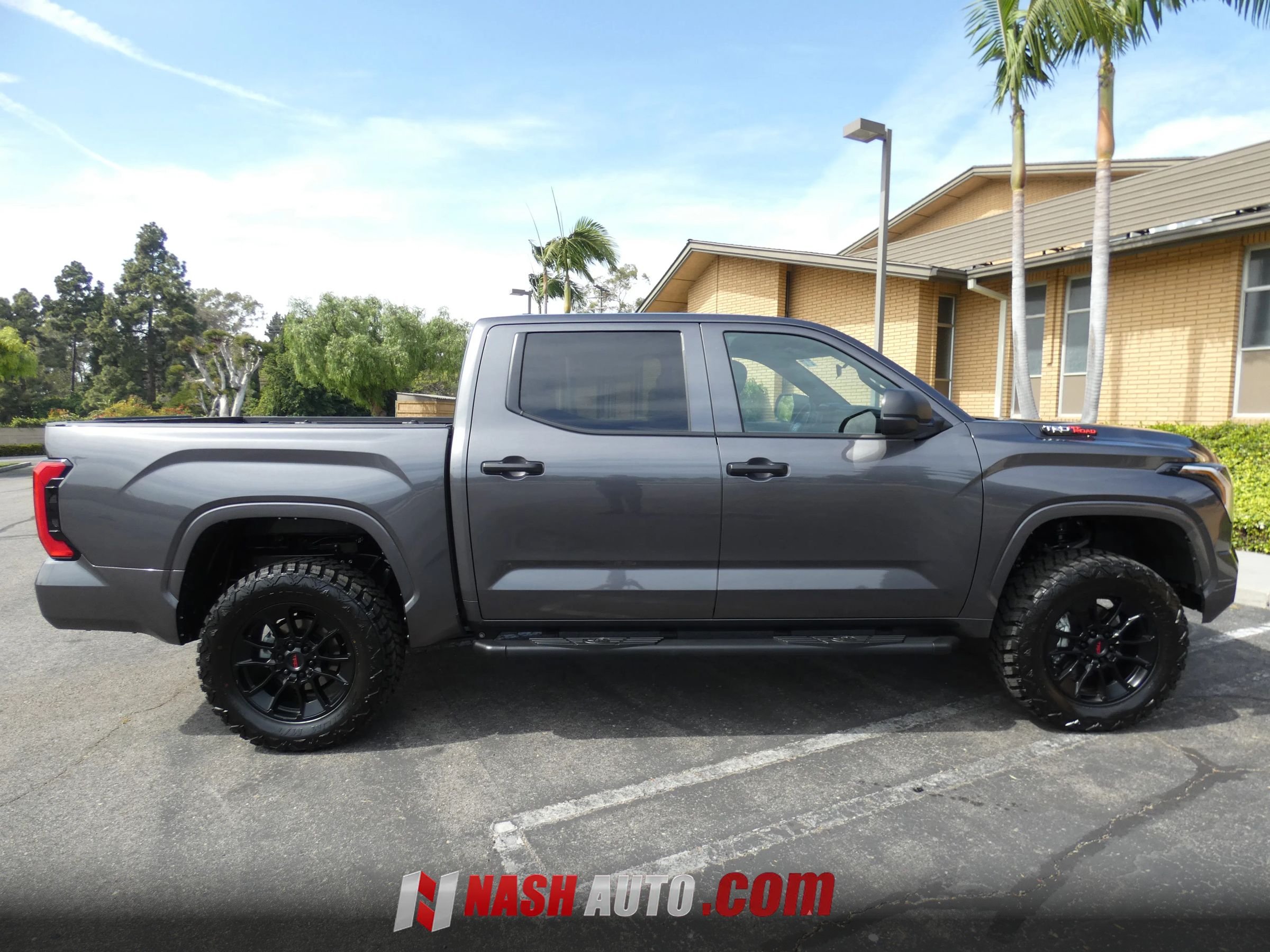 Used 2026 Toyota Tundra SR AWD/4WD image 10