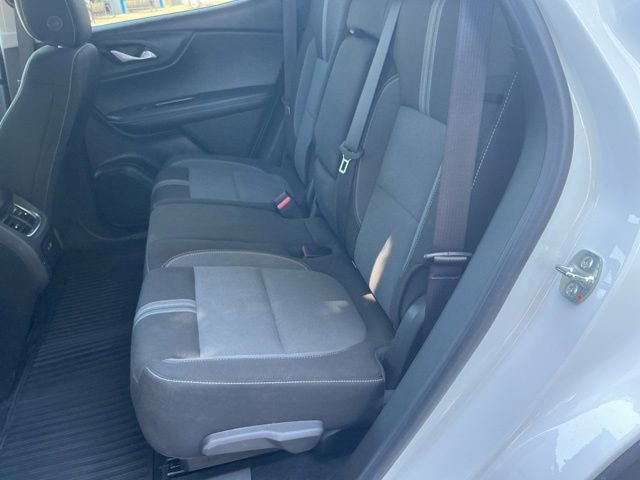 Used 2025 Chevrolet Blazer LT w/ Convenience Package AWD/4WD image 17