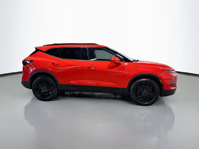 New 2026 Chevrolet Blazer LT w/ Convenience Package AWD/4WD image 6