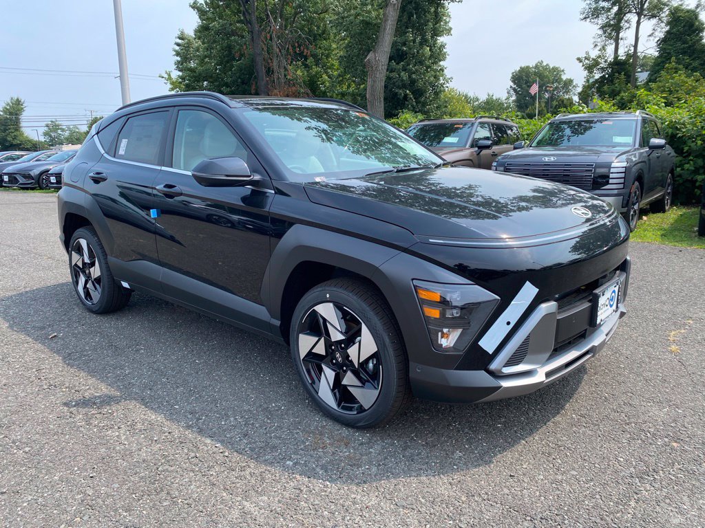 New 2026 Hyundai Kona Limited AWD/4WD image 1