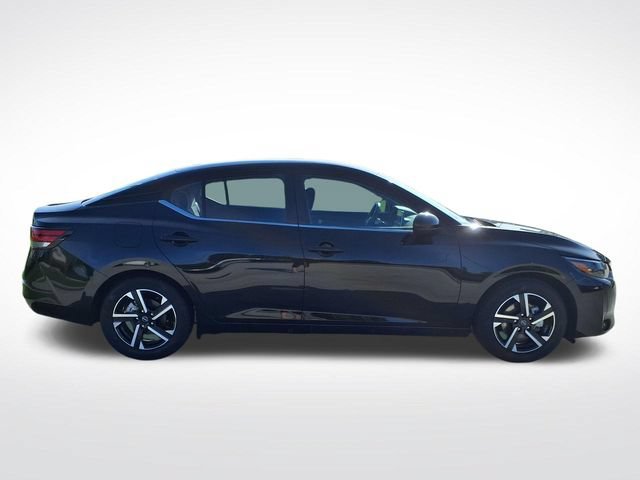 Used 2025 Nissan Sentra SV FWD image 9