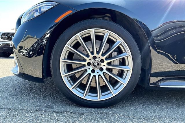 Certified 2023 Mercedes-Benz S 500 4MATIC image 5