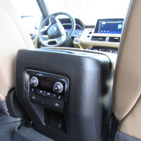Used 2024 Chevrolet Suburban Premier AWD/4WD image 13