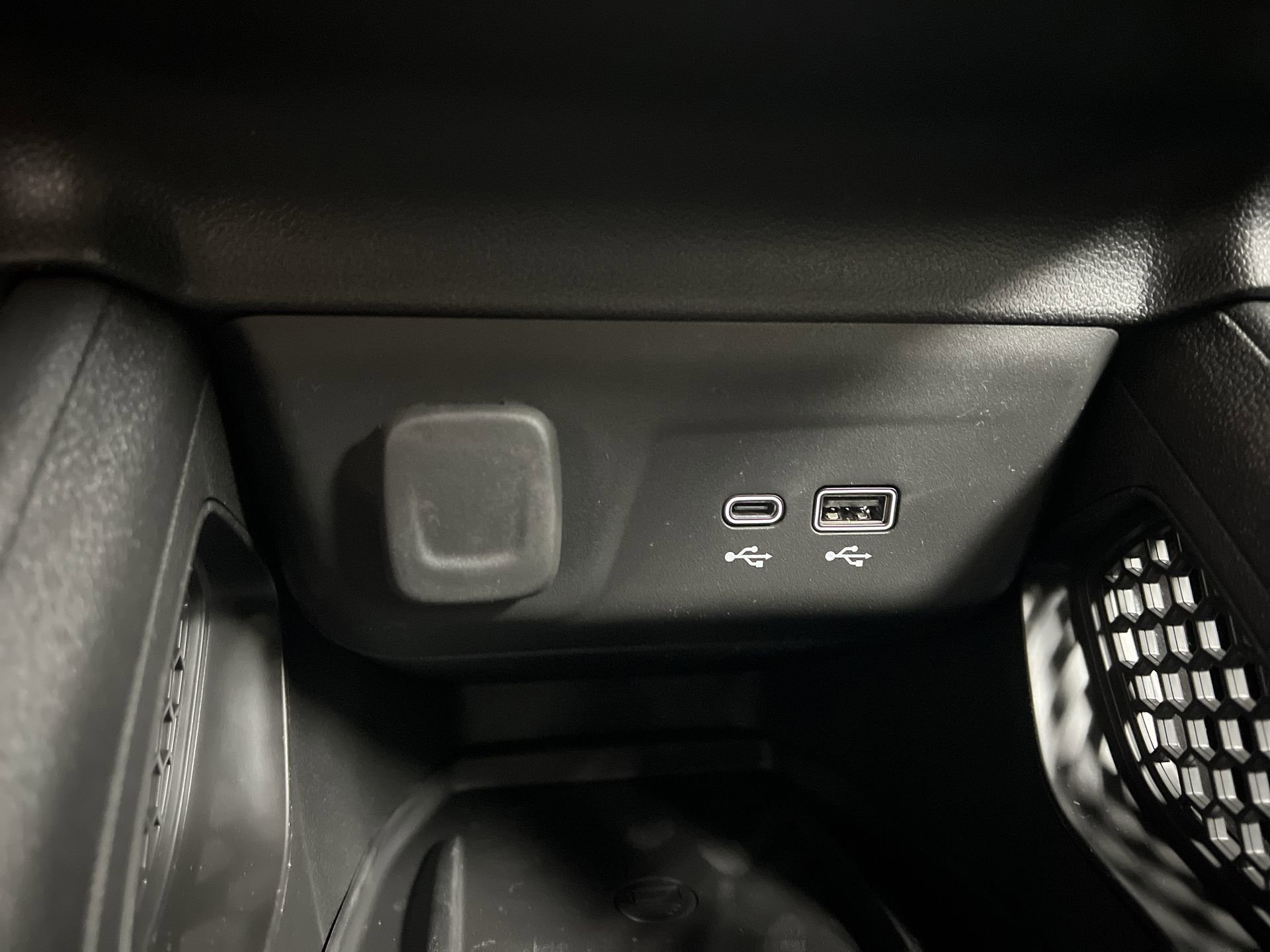 New 2026 Chevrolet TrailBlazer LT w/ Convenience Package FWD image 65