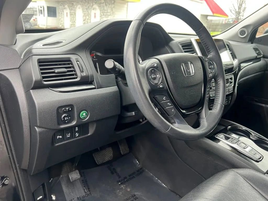 Used 2017 Honda Pilot Elite image 27