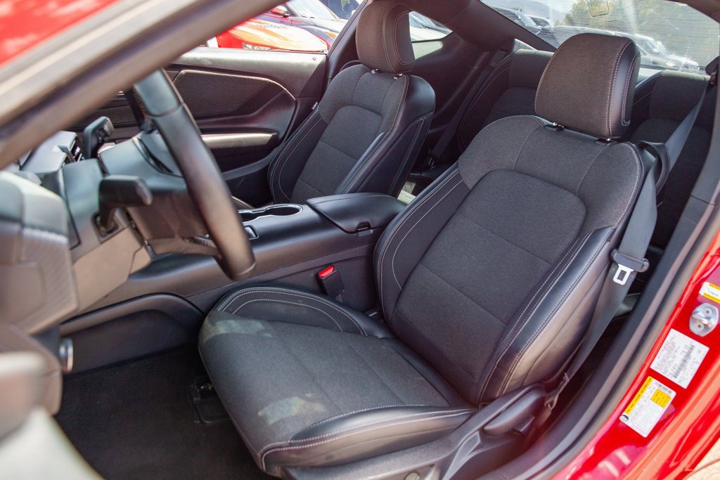 Used 2024 Ford Mustang Coupe image 12