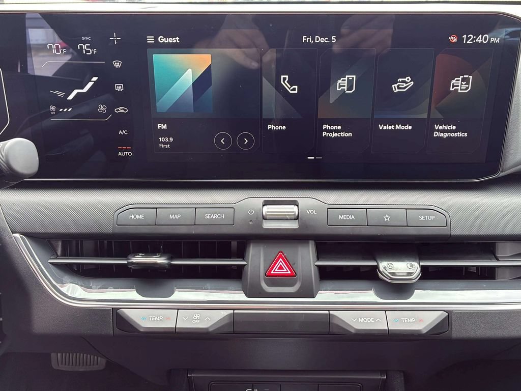 Used 2025 Kia K4 EX FWD image 25