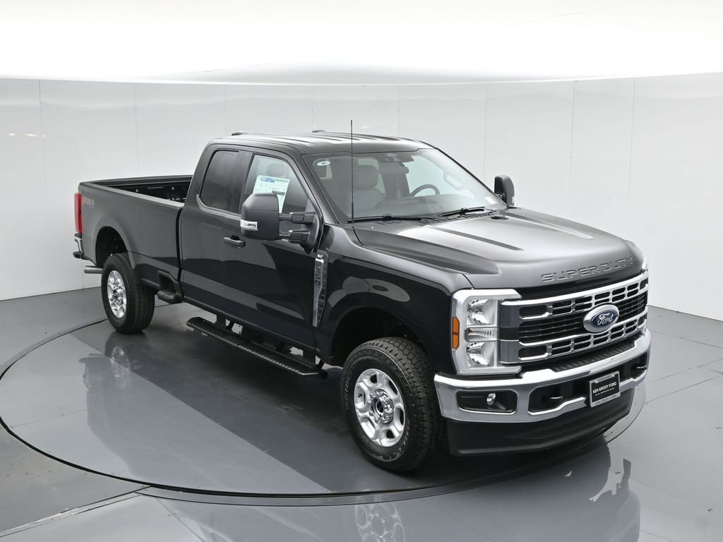 New 2026 Ford F350 XLT w/ FX4 Off-Road Package image 37
