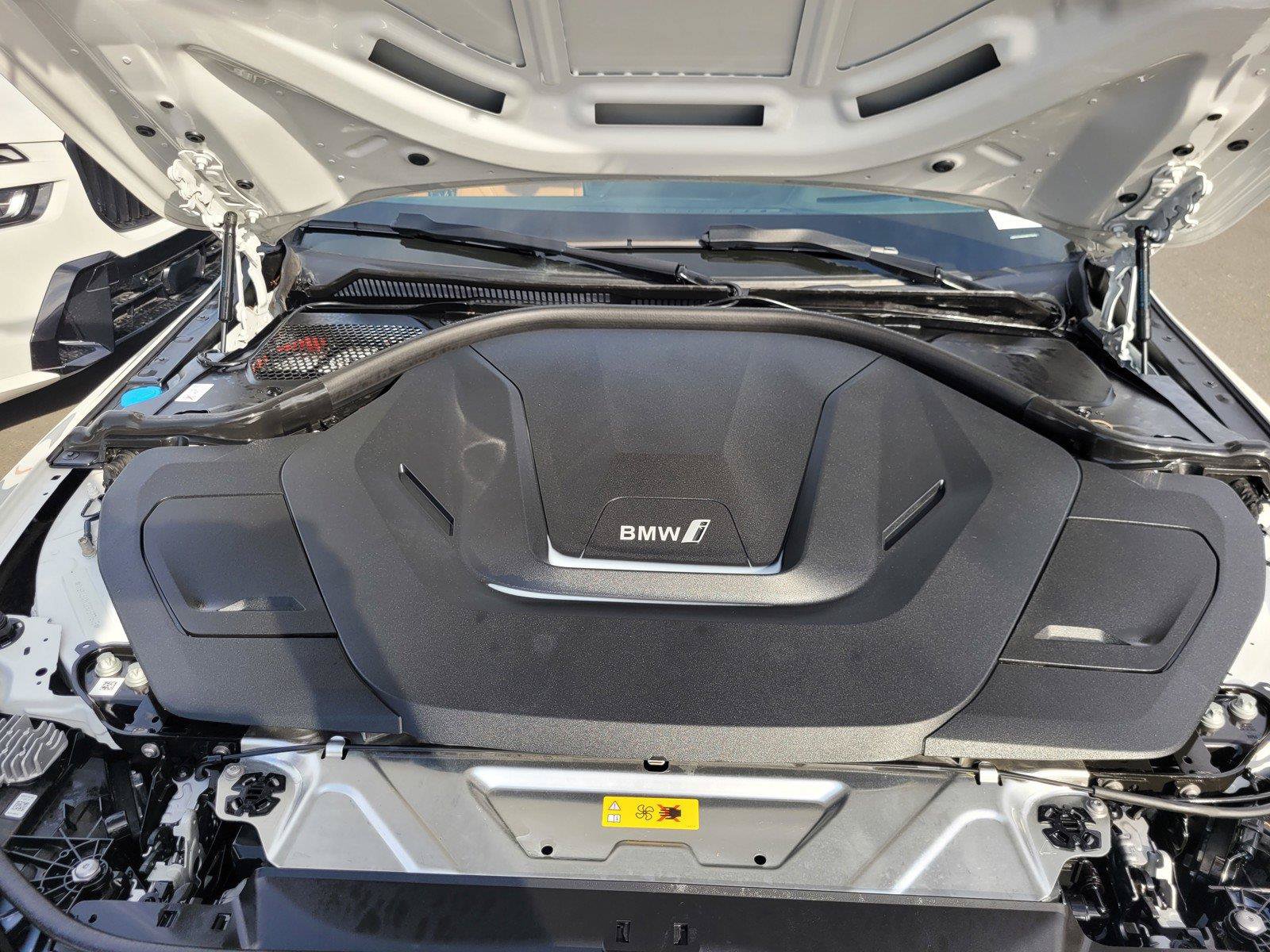 Used 2024 BMW i4 eDrive35 w/ Premium Package RWD image 36