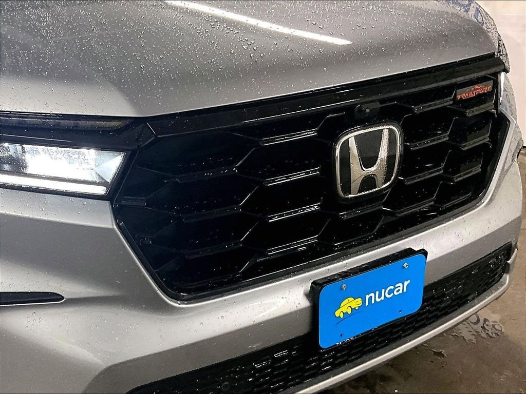 Used 2025 Honda Pilot TrailSport image 33