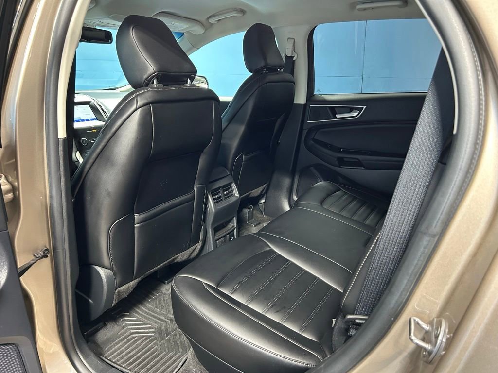Used 2020 Ford Edge SEL w/ Convenience Package FWD image 34