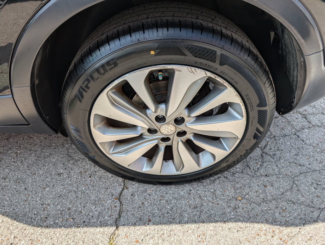 Used 2017 Buick Encore Essence FWD image 26
