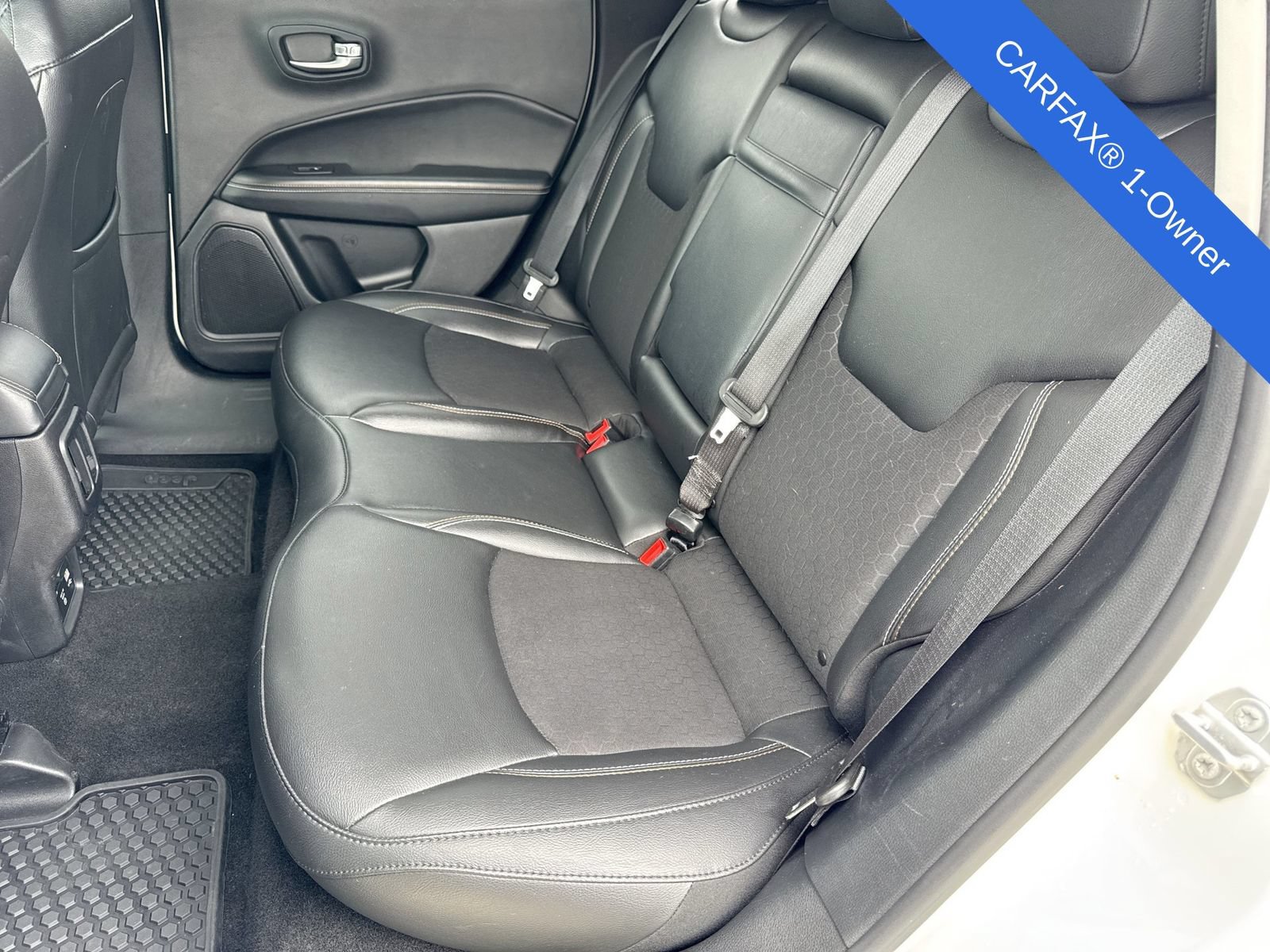 Used 2019 Jeep Compass Latitude w/ Cold Weather Group AWD/4WD image 22