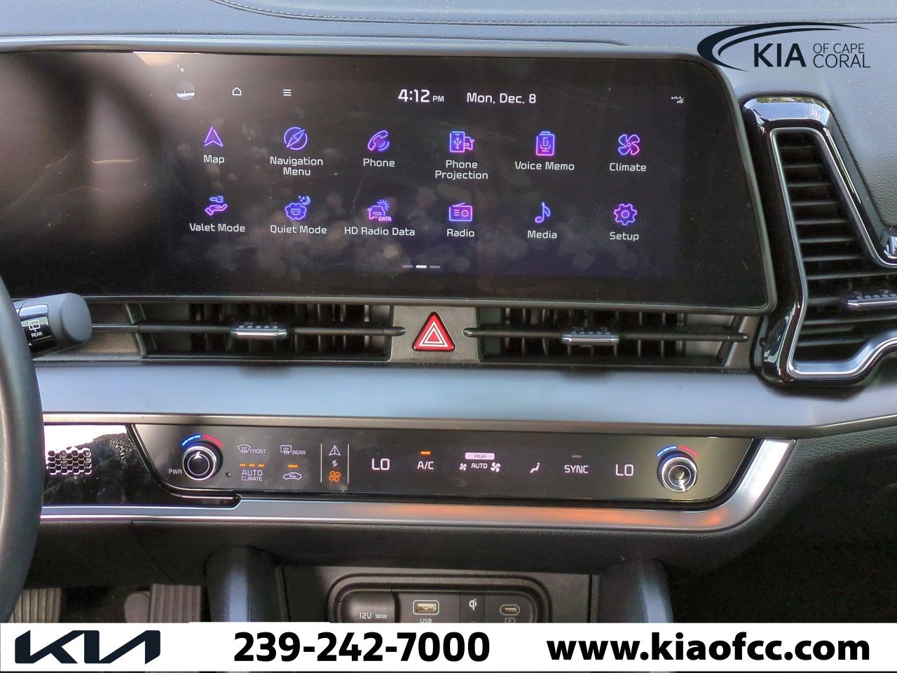 Certified 2025 Kia Sportage EX image 16