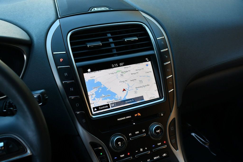 Used 2019 Lincoln Nautilus Reserve image 54