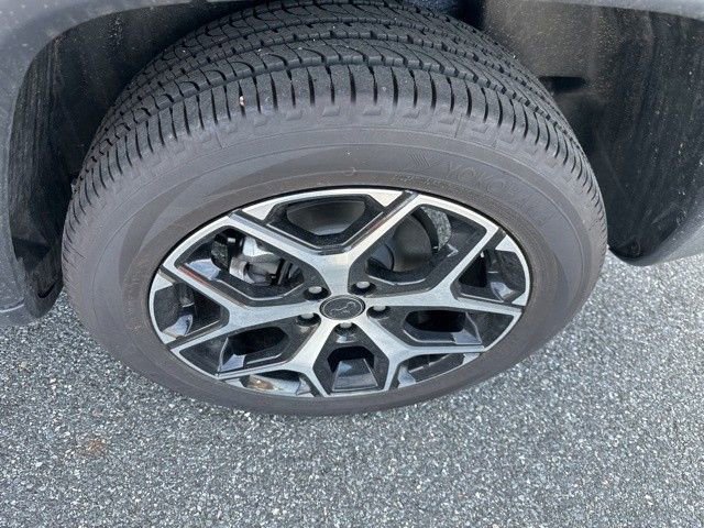 Used 2026 Jeep Compass Limited image 10