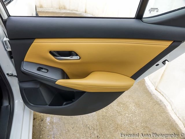 Used 2023 Nissan Sentra SV w/ SV Premium Package image 22