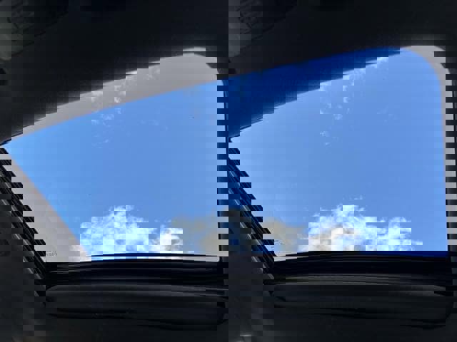 Used 2020 Toyota Corolla SE image 23