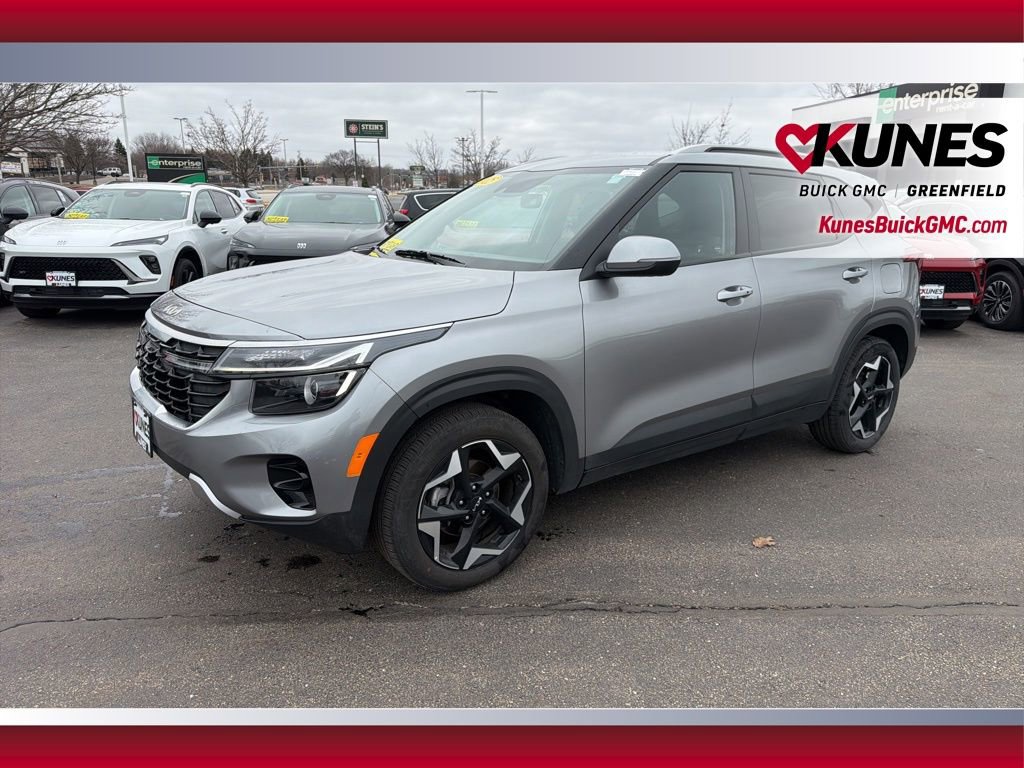 Used 2025 Kia Seltos S image 12