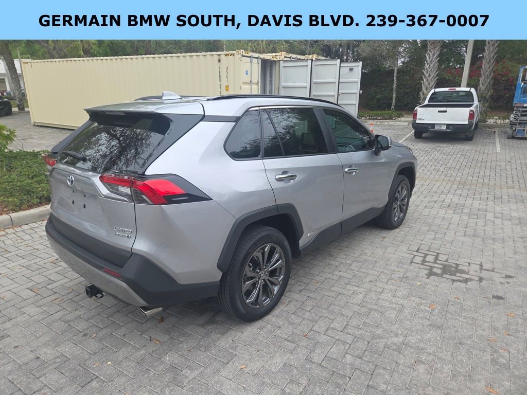 Used 2023 Toyota RAV4 Limited image 19