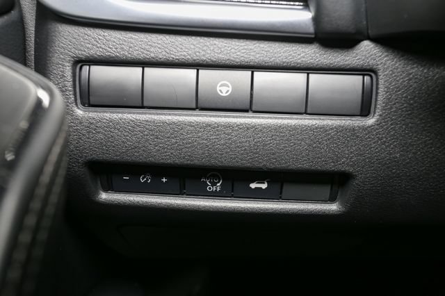 Used 2023 Nissan Rogue SL w/ SL Premium Package AWD/4WD image 34