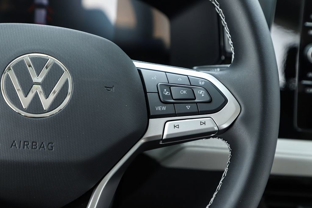 New 2026 Volkswagen Taos S FWD image 22