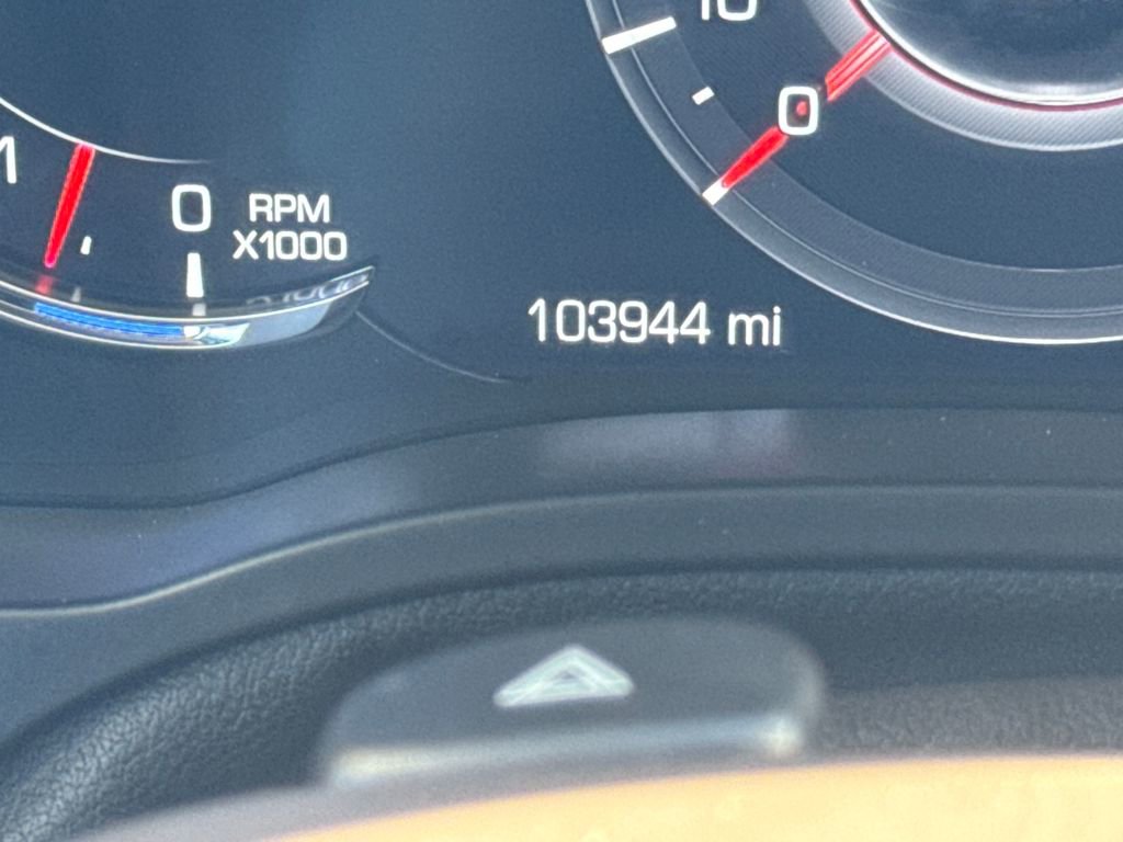 Used 2016 Cadillac Escalade ESV Luxury RWD image 16