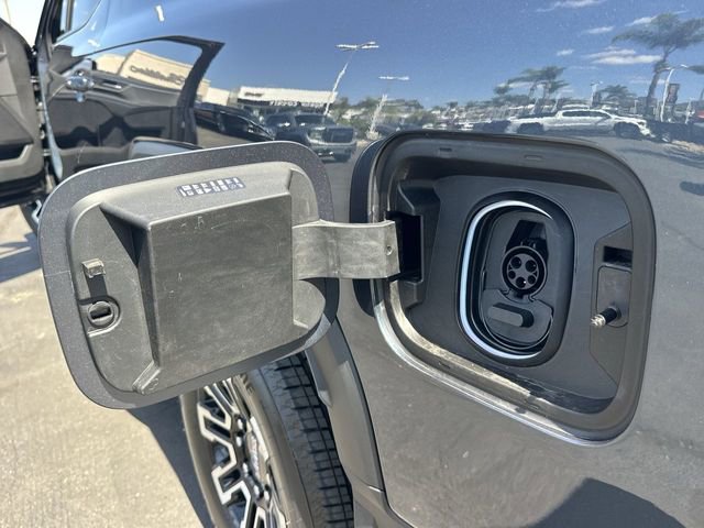New 2026 GMC Sierra EV Elevation image 19