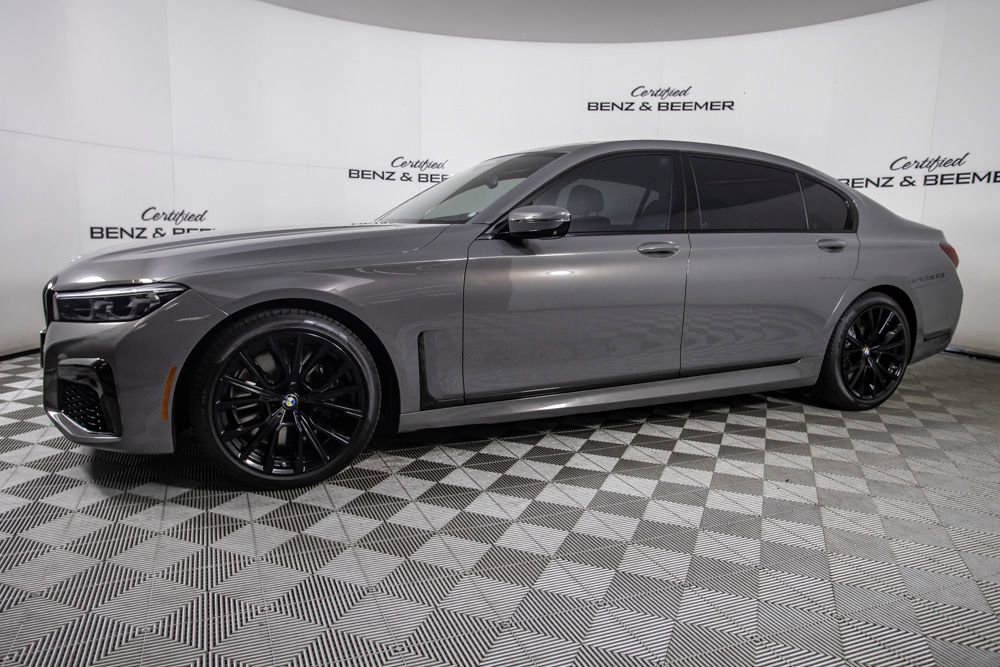 Used 2022 BMW 750i xDrive w/ M Sport Package image 8