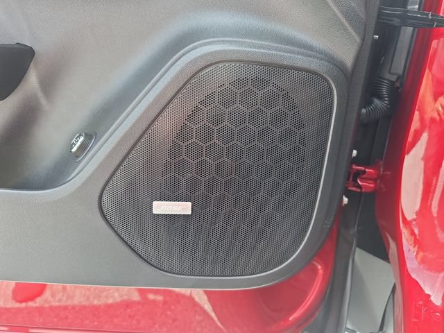 Certified 2025 Chevrolet Blazer RS w/ Driver Confidence II Package FWD image 17