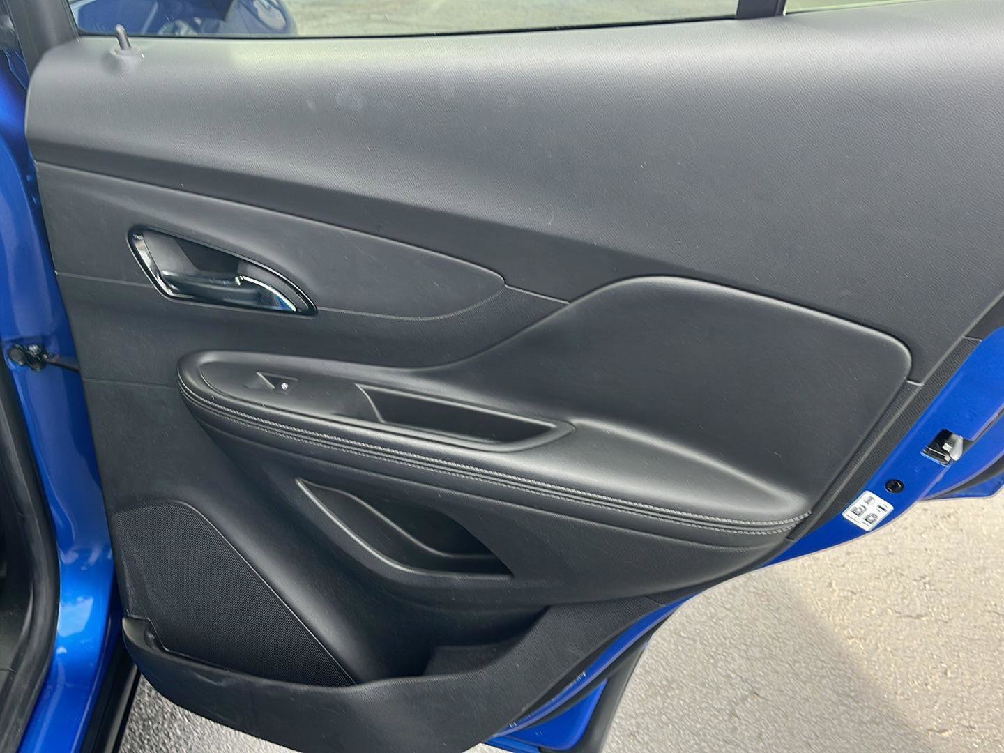 Used 2018 Buick Encore Preferred image 24