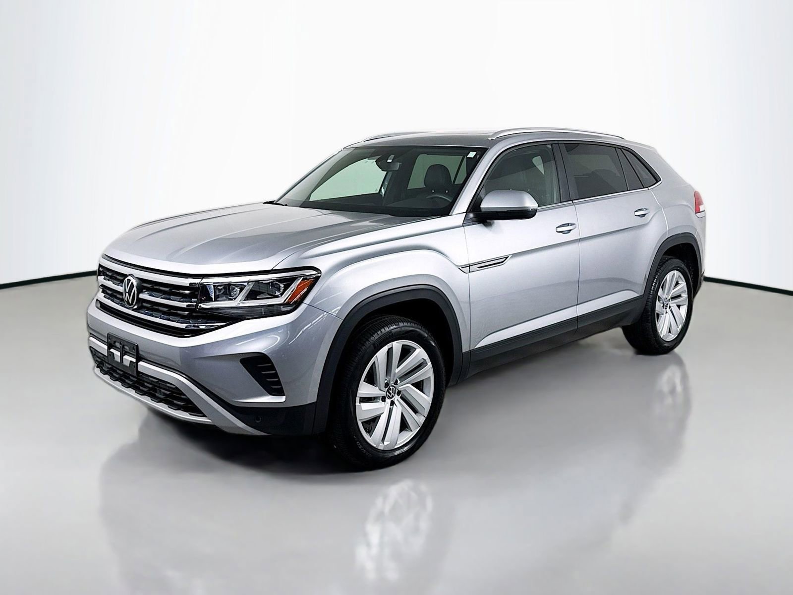 Certified 2023 Volkswagen Atlas Cross Sport SE w/ Panoramic Sunroof Package