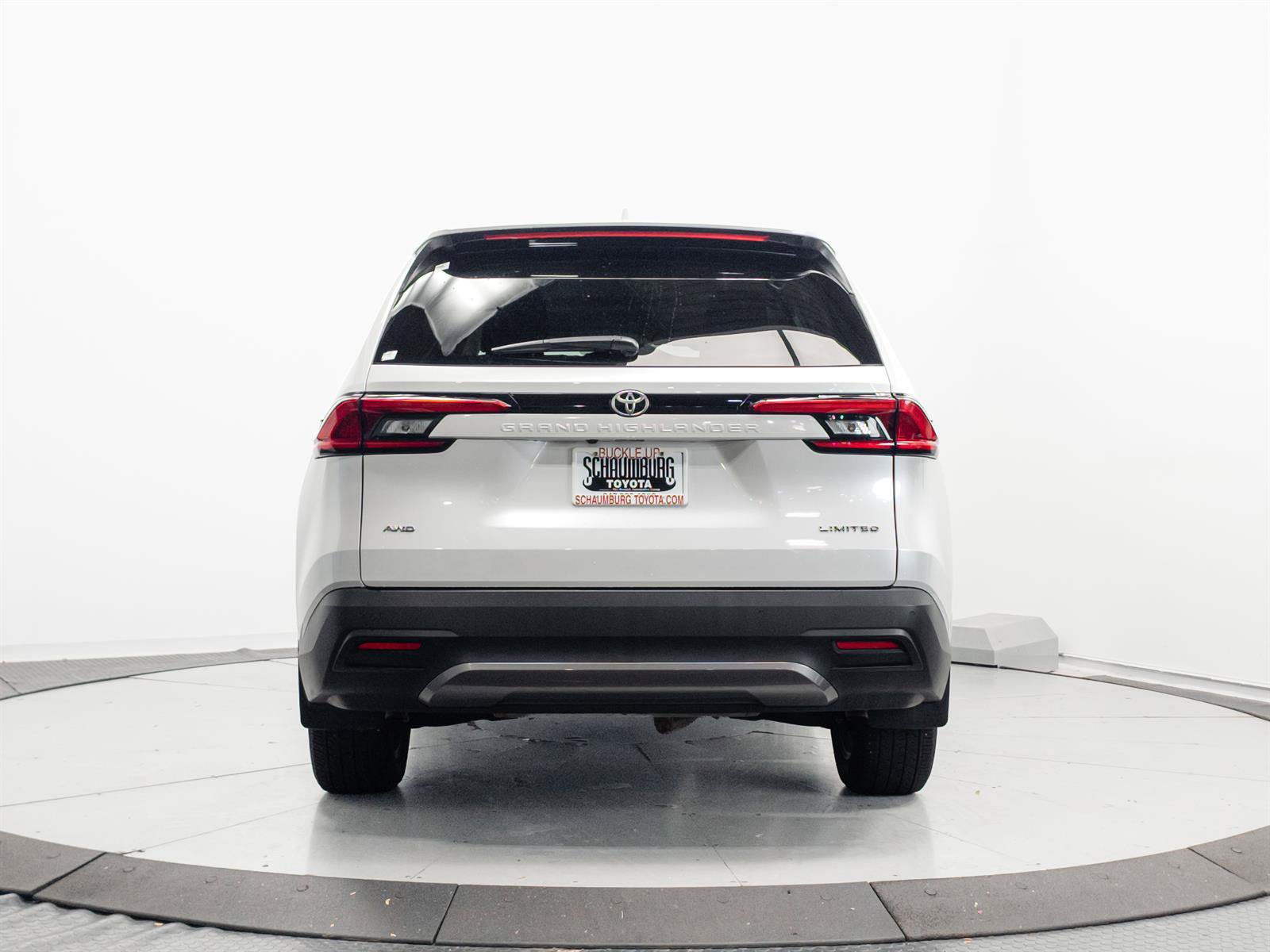 Certified 2024 Toyota Grand Highlander AWD image 10