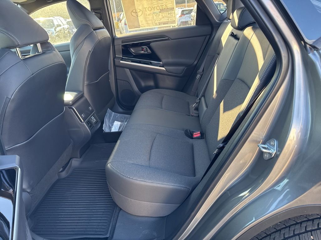 Used 2025 Toyota bZ4X AWD w/ Weather Package image 32