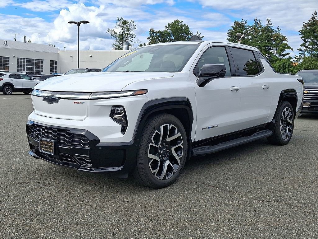 Used 2024 Chevrolet Silverado EV RST image 3