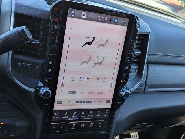 Used 2025 RAM 3500 Laramie image 32