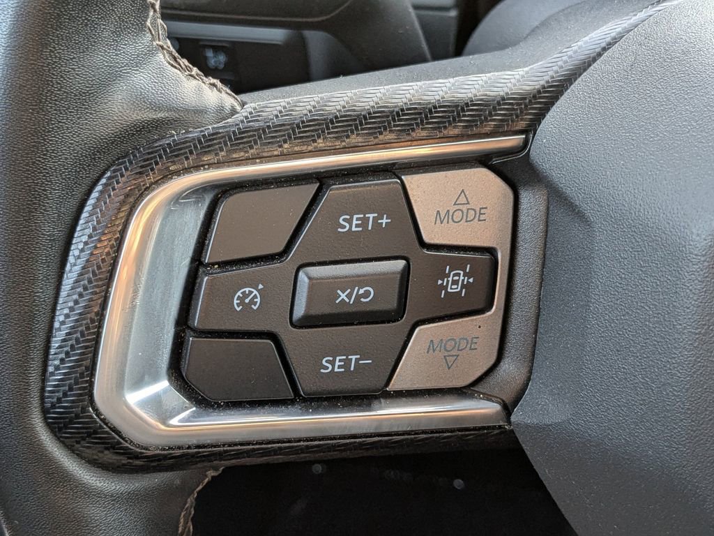 Used 2024 Ford Mustang Convertible RWD image 23