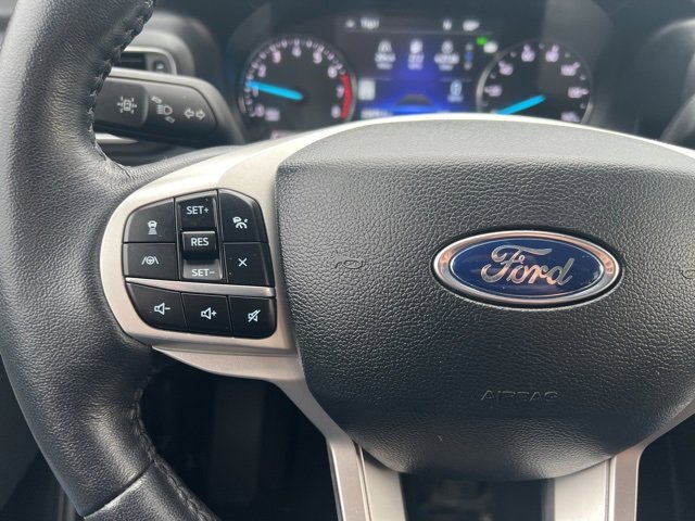 Used 2023 Ford Explorer XLT w/ Equipment Group 202A image 13