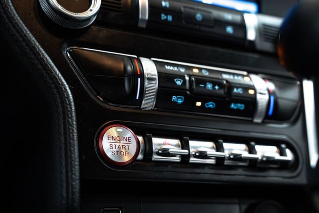 Used 2022 Ford Mustang Coupe image 25
