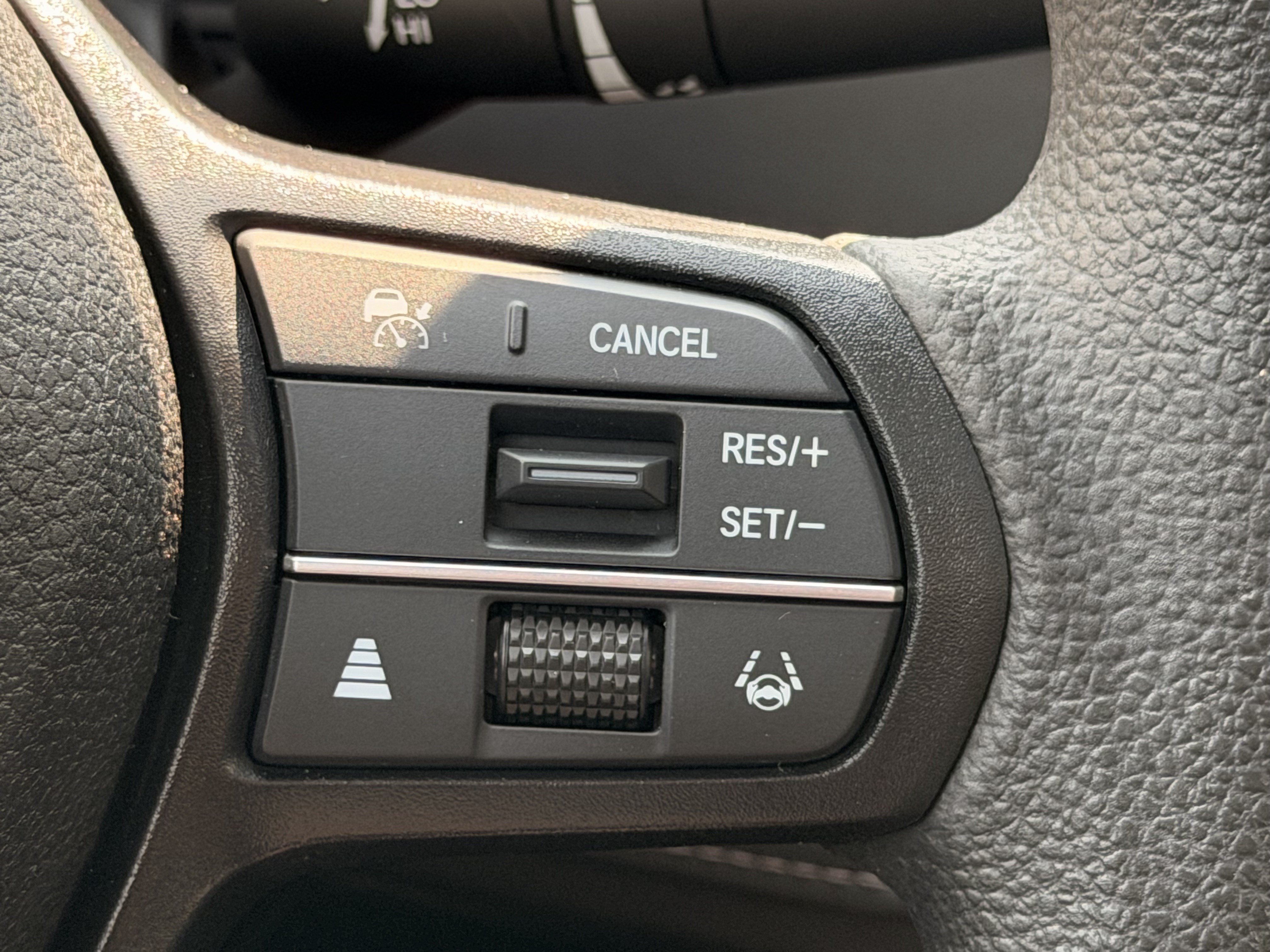 Certified 2024 Honda Accord EX image 25