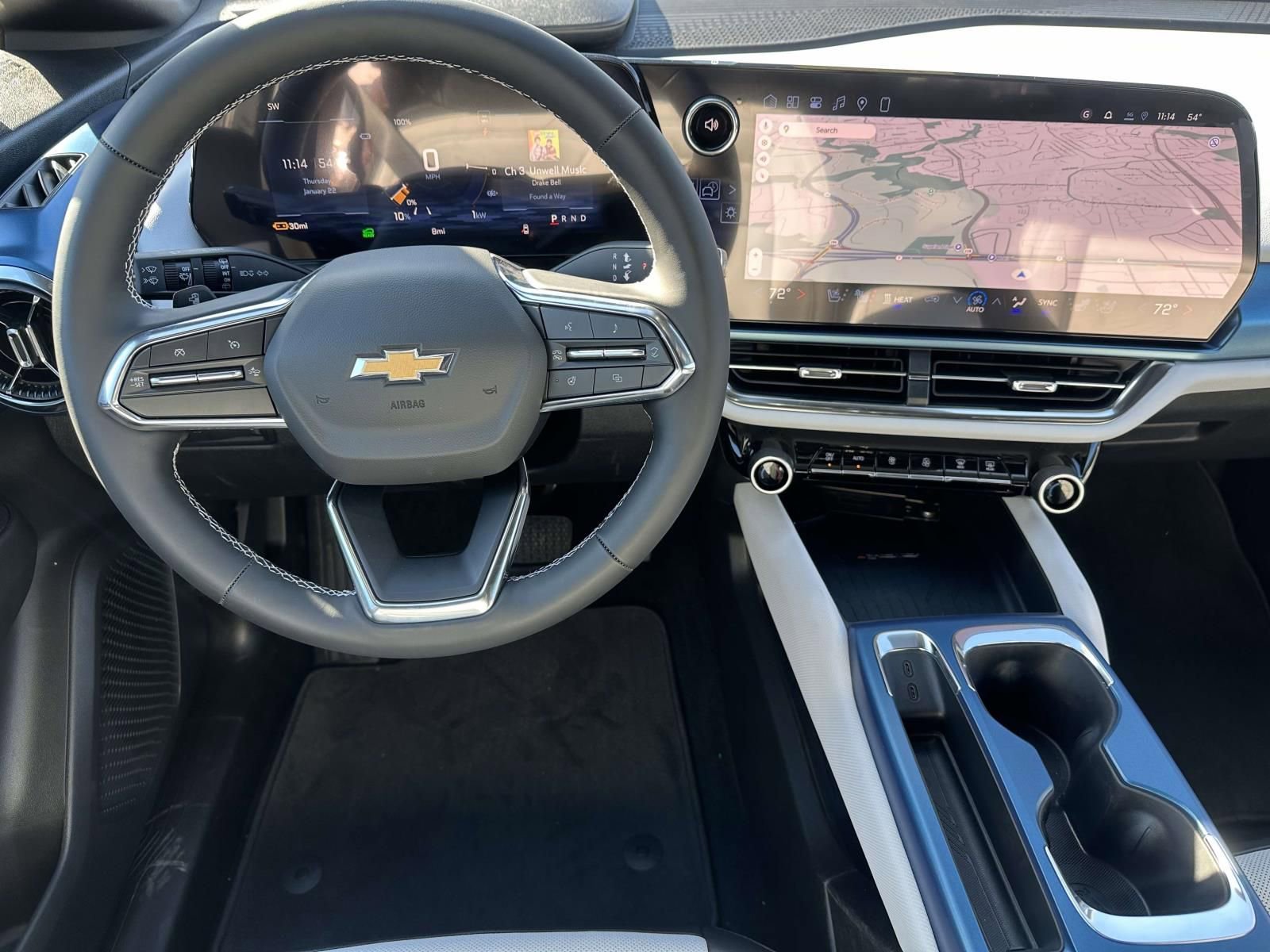 New 2026 Chevrolet Equinox EV LT w/ Convenience Package II image 8