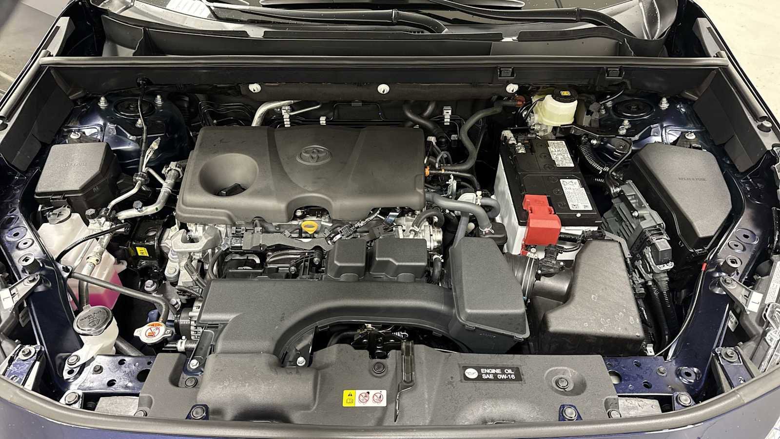 New 2025 Toyota RAV4 XLE image 31